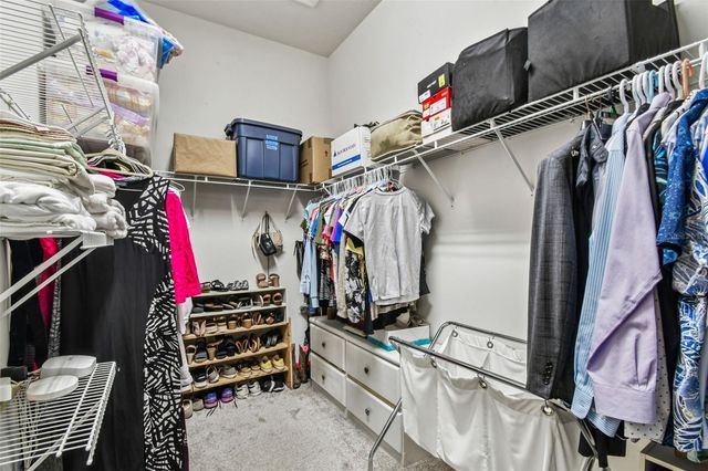 6818 PINE SPRINGS DRIVE, Wesley Chapel, FL 33545