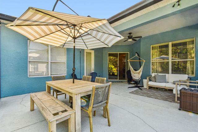 6818 PINE SPRINGS DRIVE, Wesley Chapel, FL 33545