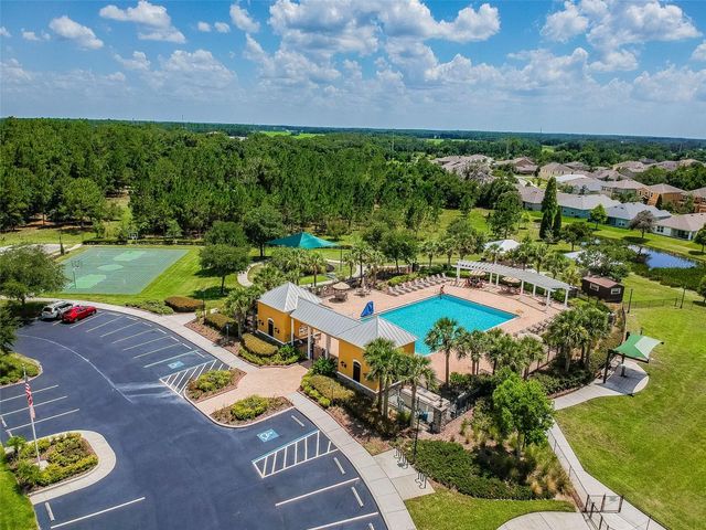 6818 PINE SPRINGS DRIVE, Wesley Chapel, FL 33545