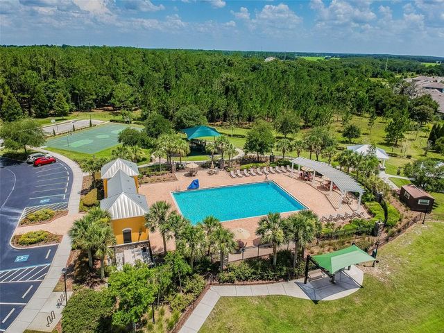 6818 PINE SPRINGS DRIVE, Wesley Chapel, FL 33545