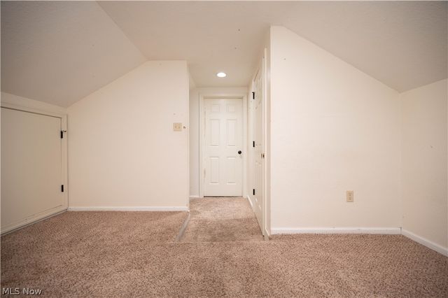 3555 W South Range Road, Columbiana, OH 44408