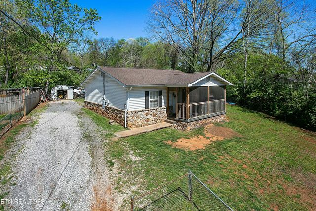 4102 Geyland Heights Rd, Knoxville, TN 37920