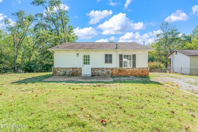 4102 Geyland Heights Rd, Knoxville, TN 37920