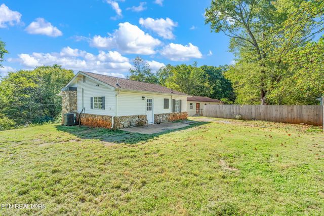 4102 Geyland Heights Rd, Knoxville, TN 37920