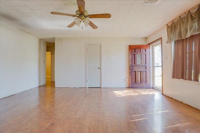 536 Hospital Dr, Raceland, LA 70394