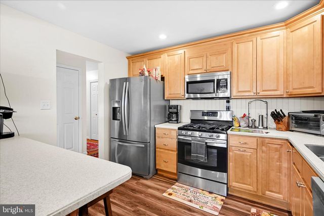 13 SPRING HILL LN, Mountville, PA 17554