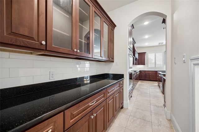 4943 Wigton Drive, Houston, TX 77096