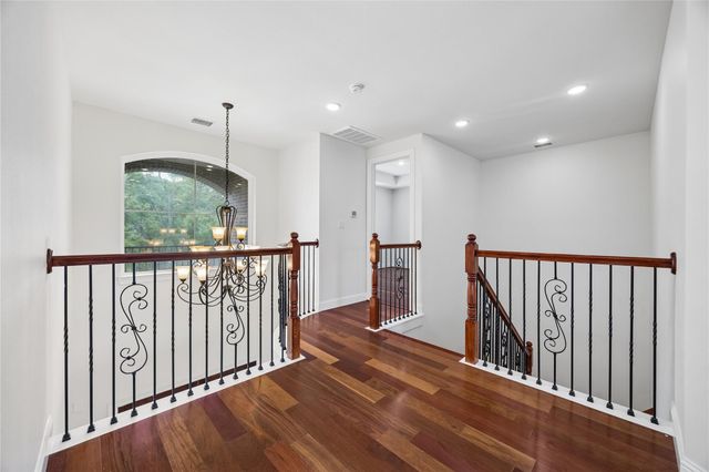 4943 Wigton Drive, Houston, TX 77096