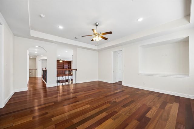 4943 Wigton Drive, Houston, TX 77096