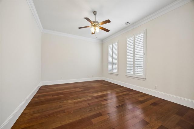 4943 Wigton Drive, Houston, TX 77096