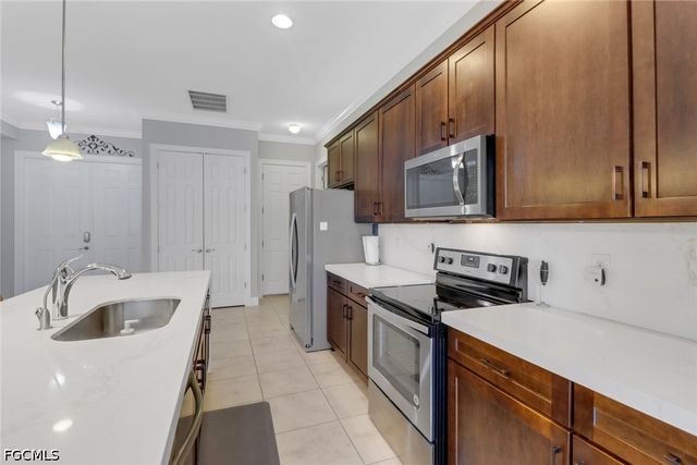 3411 SW 27th PL, Cape Coral, FL 33914