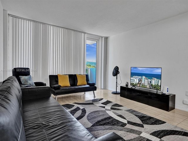 3725 S Ocean Drive 520, Hollywood, FL 33019