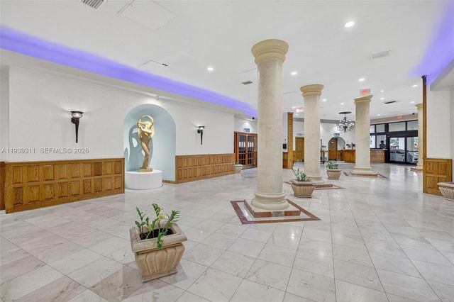 3725 S Ocean Drive 520, Hollywood, FL 33019