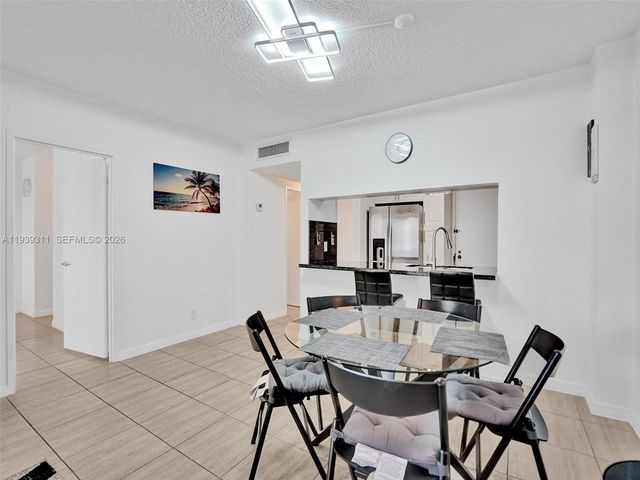 3725 S Ocean Drive 520, Hollywood, FL 33019
