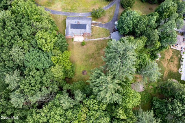 287 Thais Road, Sand Lake, NY 12018