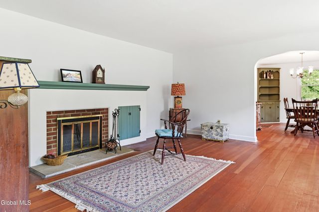287 Thais Road, Sand Lake, NY 12018