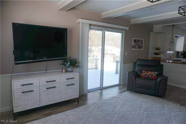 2887 Greenridge Road, Norton, OH 44203