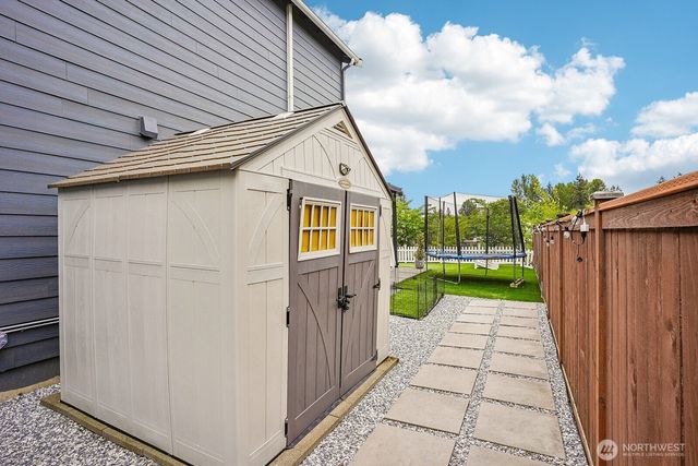 11223 SE 252nd Street, Kent, WA 98030
