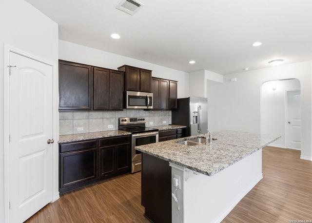 421 Salt Fork, Cibolo, TX 78108