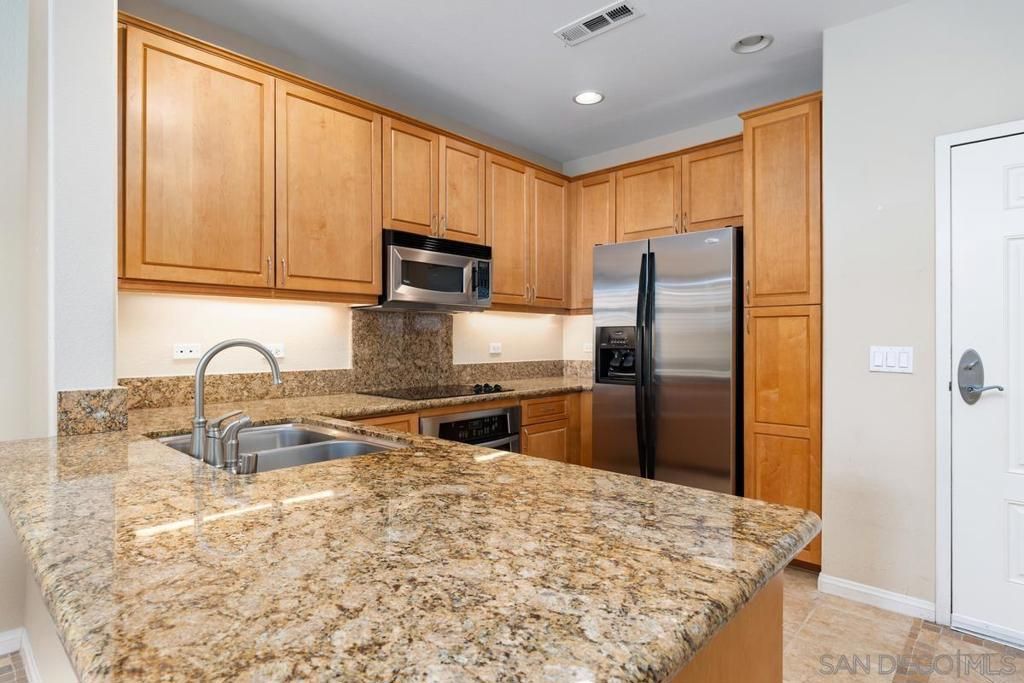 3877 Pell Place 429, San Diego, CA 92130 — photo 4
