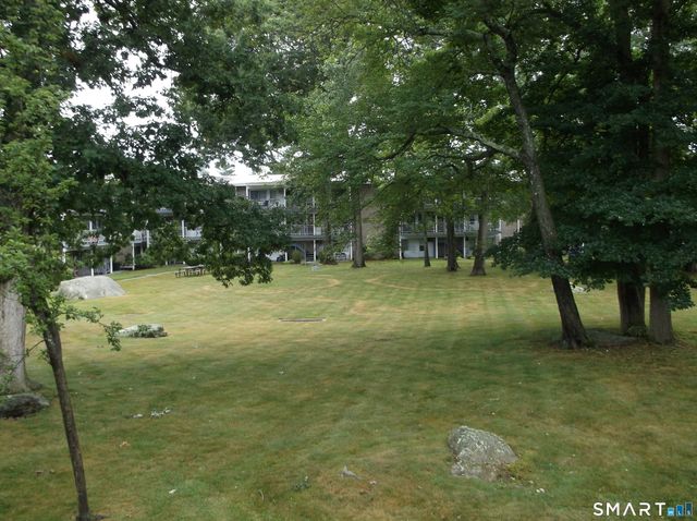 281 Gardner Avenue J4, New London, CT 06320