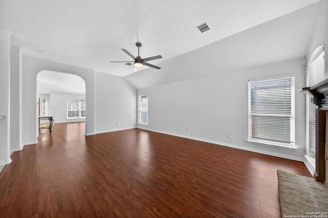 1115 Willow Knoll, San Antonio, TX 78258