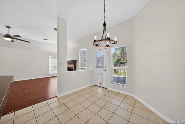 1115 Willow Knoll, San Antonio, TX 78258