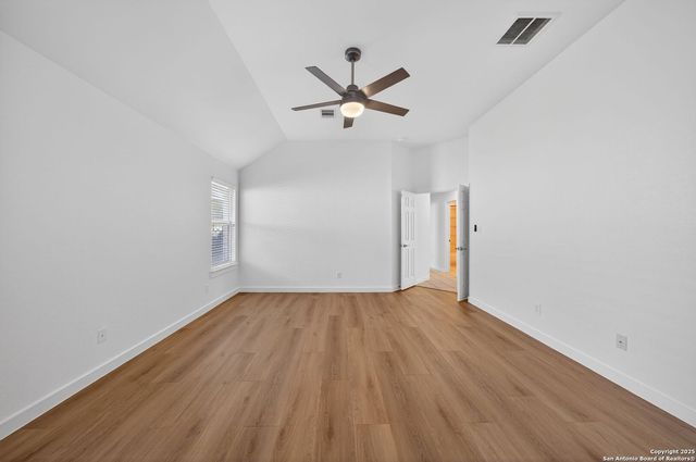 1115 Willow Knoll, San Antonio, TX 78258