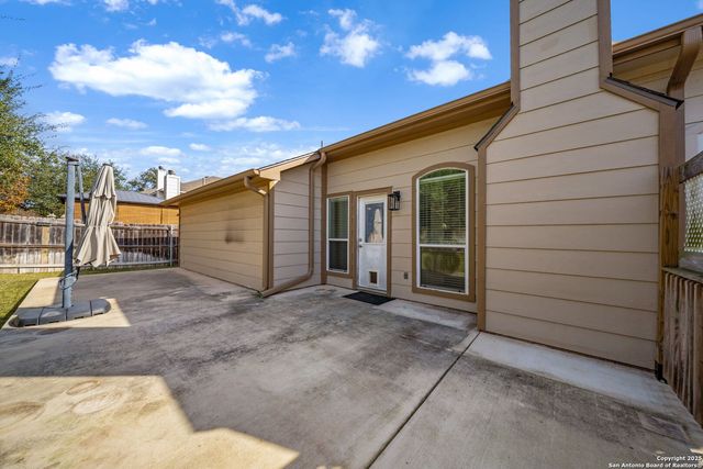 1115 Willow Knoll, San Antonio, TX 78258