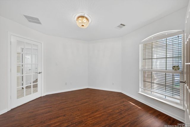 1115 Willow Knoll, San Antonio, TX 78258