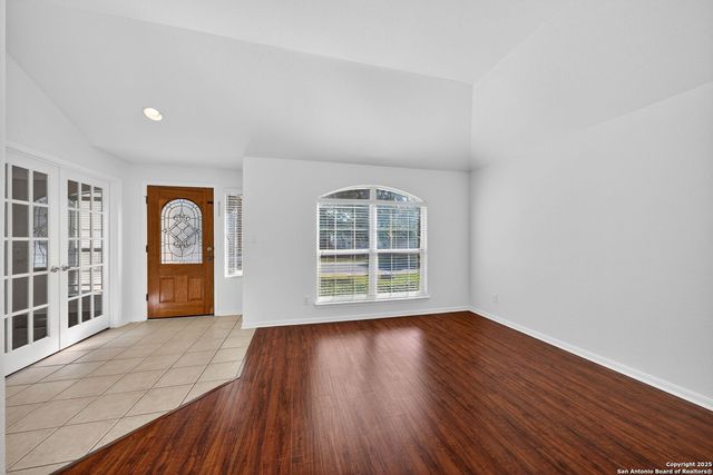 1115 Willow Knoll, San Antonio, TX 78258