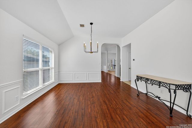 1115 Willow Knoll, San Antonio, TX 78258