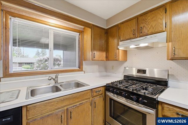 4844 San Antonio Ct NE, Salem, OR 97305