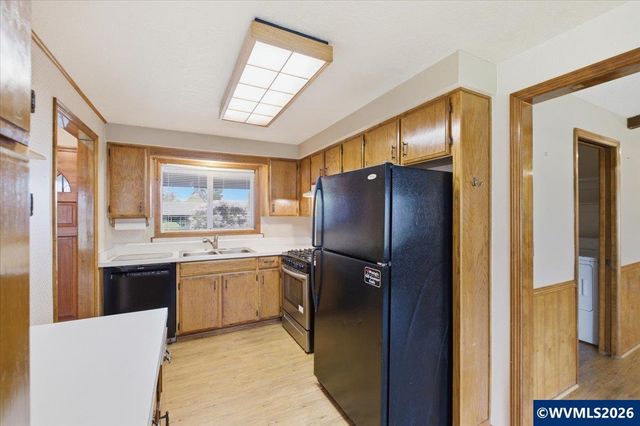 4844 San Antonio Ct NE, Salem, OR 97305