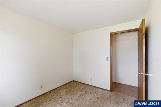 4844 San Antonio Ct NE, Salem, OR 97305