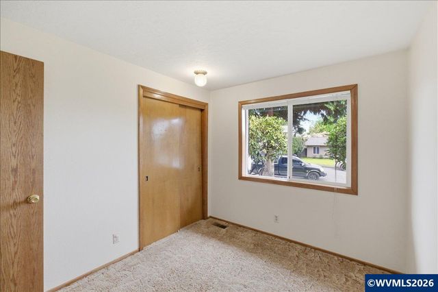 4844 San Antonio Ct NE, Salem, OR 97305