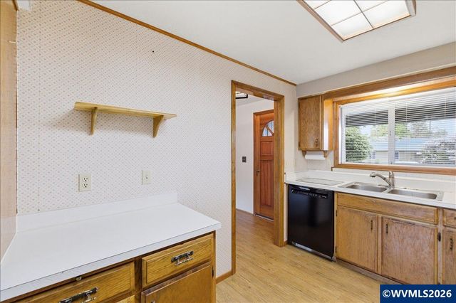 4844 San Antonio Ct NE, Salem, OR 97305