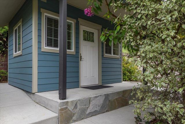 854 Prairie Creek Drive, Pacifica, CA 94044