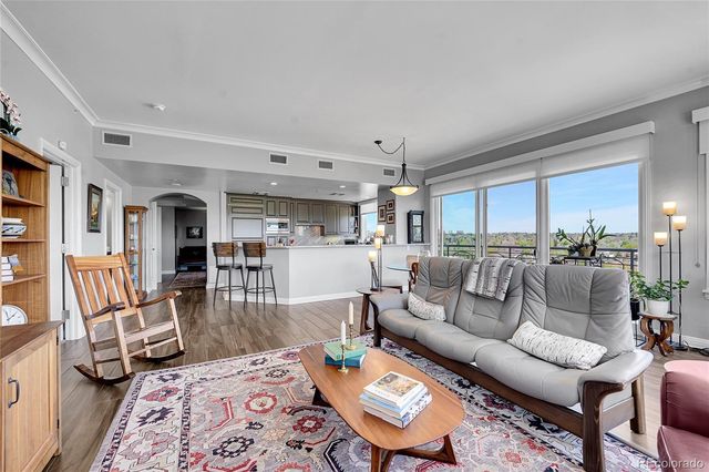 400 E 3rd Avenue 902, Denver, CO 80203