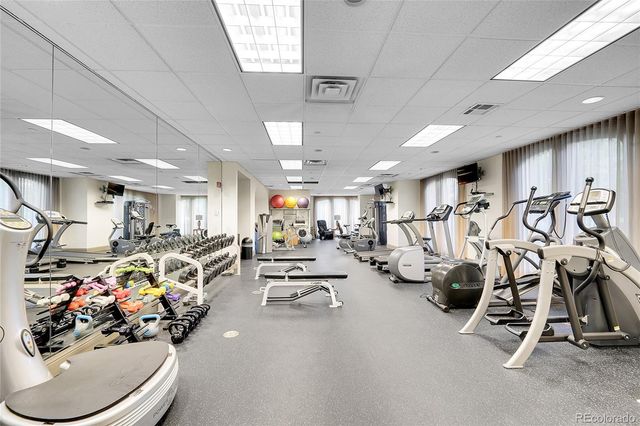 400 E 3rd Avenue 902, Denver, CO 80203