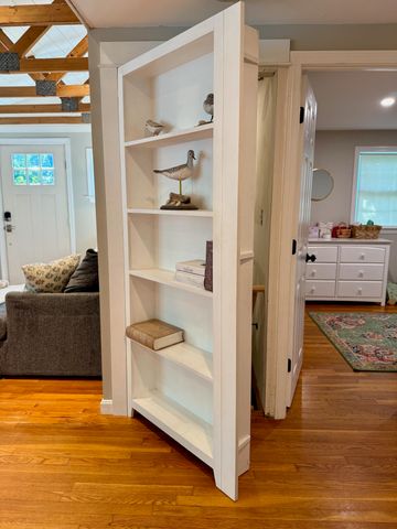 72 Handy Road, Pocasset, MA 02559