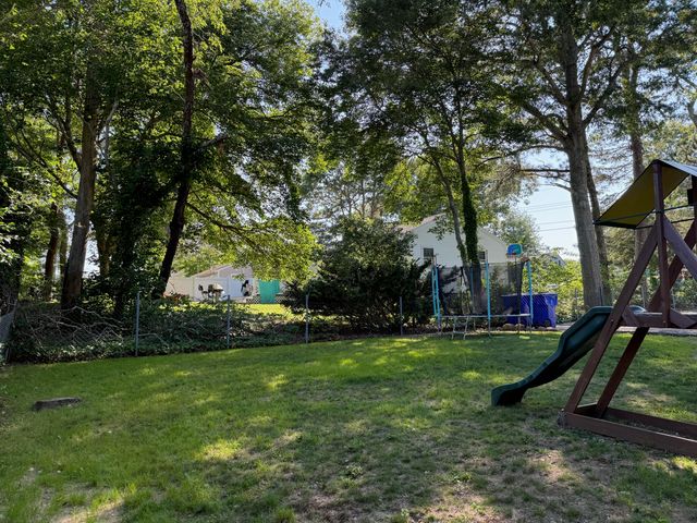 72 Handy Road, Pocasset, MA 02559