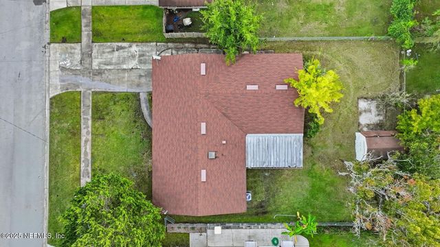 3042 SKIPPER Lane, Jacksonville, FL 32216