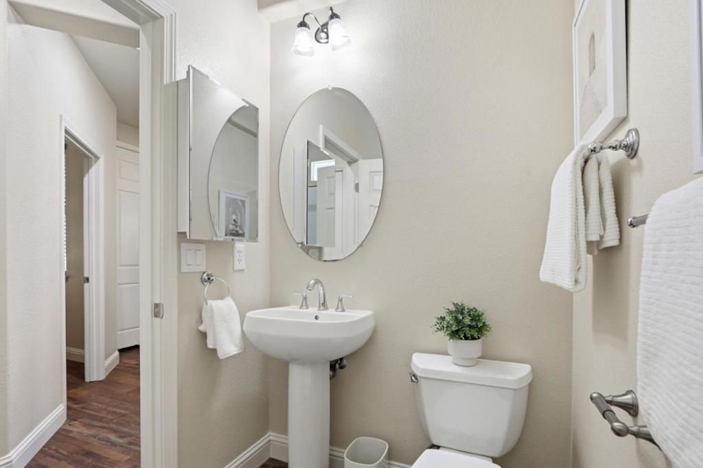 Image 34 of property listing at 657 Woodland Terrace, San Jose, CA 95112