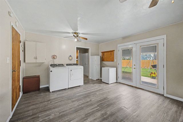 7676 Southmoor Drive, Monroe, MI 48161