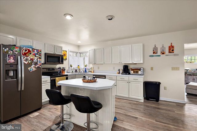 4 MAYFLOWER CT, Ocean Pines, MD 21811