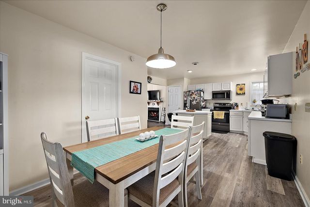 4 MAYFLOWER CT, Ocean Pines, MD 21811