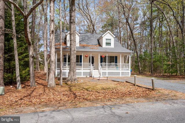 4 MAYFLOWER CT, Ocean Pines, MD 21811