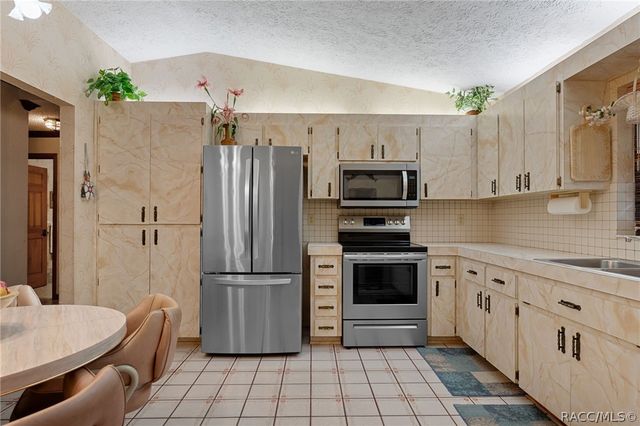 570 W Liberty Street, Hernando, FL 34442