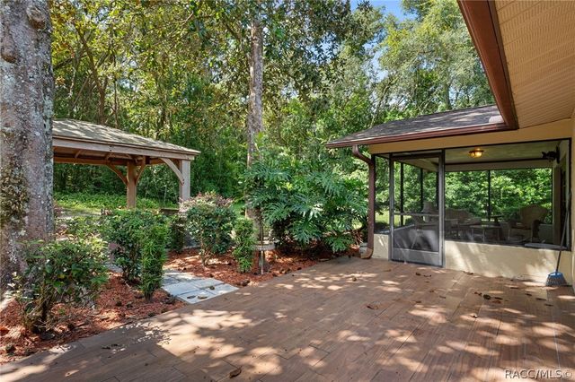 570 W Liberty Street, Hernando, FL 34442